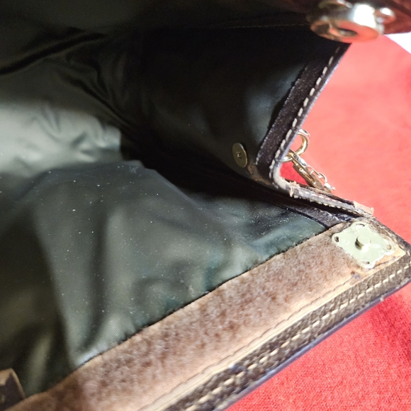 Gucci GG Canvas Web Stripe Crossbody Bag in Brown/Beige/Green/Red - Picture 6 of 16